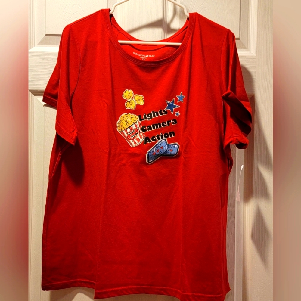 women's red T-shirt, from Fashion Bug, "Lights, Camera, Action" size 1X,  NWT
